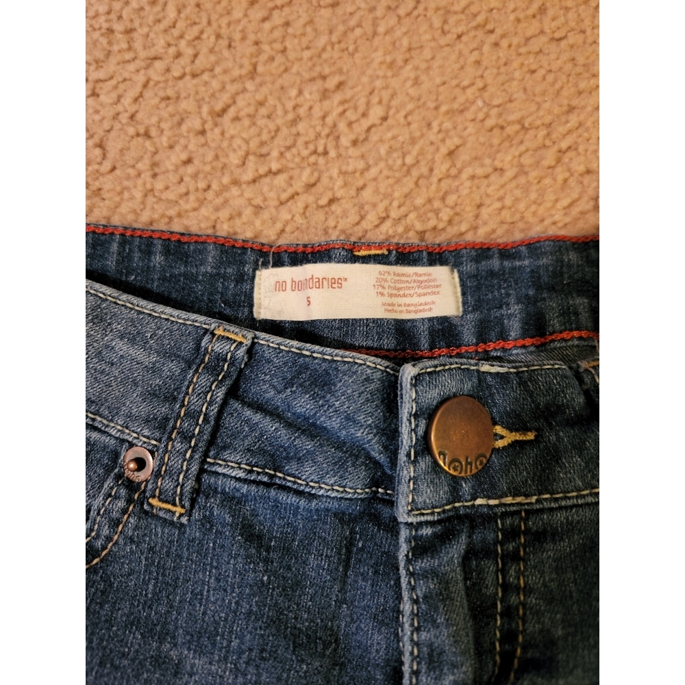Demin shorts - Picture 2 of 3
